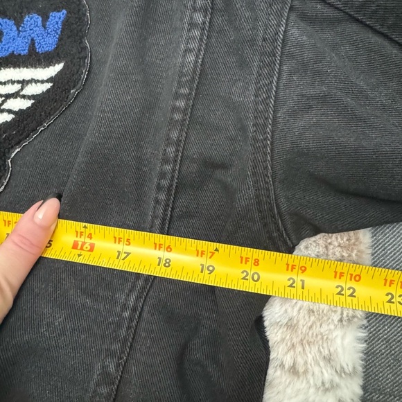 Distressed Denim Patchwork Jean Jacket Small Unisex Streetwear Retro Look Black - Picture 14 of 16